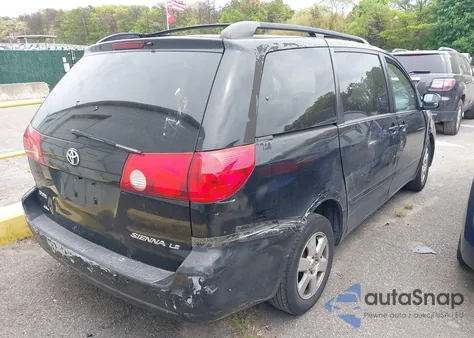 2010 Toyota Sienna Le z USA, uszkodzony, nr VIN 5TDKK4CCXAS306217